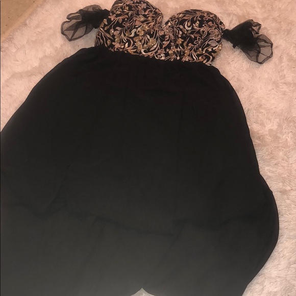 Flowy Glam Dress M - Picture 3 of 3